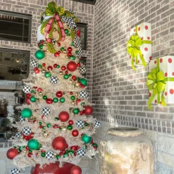 Ball Garland in Red, Green and Gold, 4'